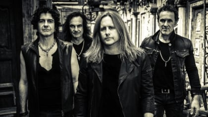 LAST IN LINE Uses 'The Exact Same Methodology' As DIO In How To Write The Songs